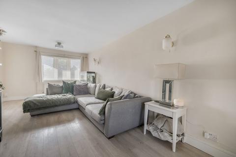 5 Stag Hill, Basingstoke, RG22 6JF