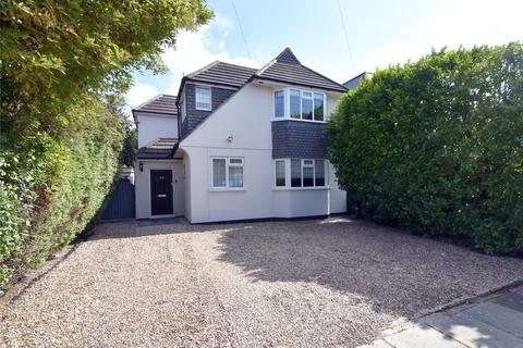 Hollington Crescent, New Malden, KT3