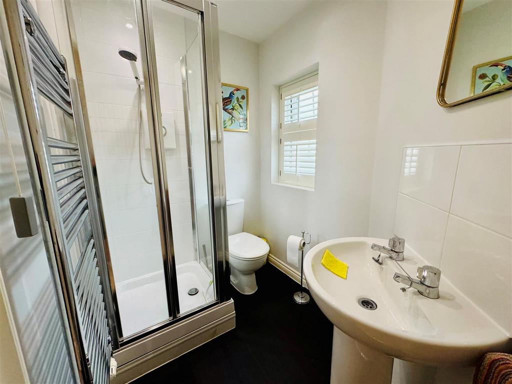 Ensuite.jpg