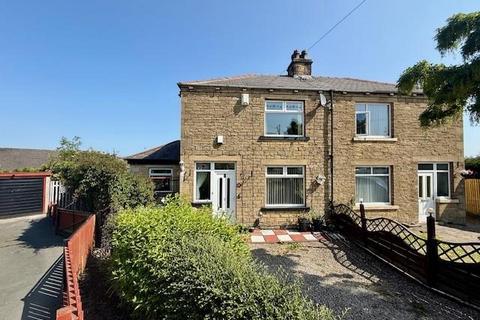 24 Blakehill Avenue, Bradford, BD2 3JT