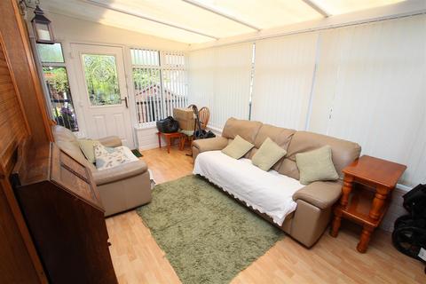 24 Blakehill Avenue, Bradford, BD2 3JT