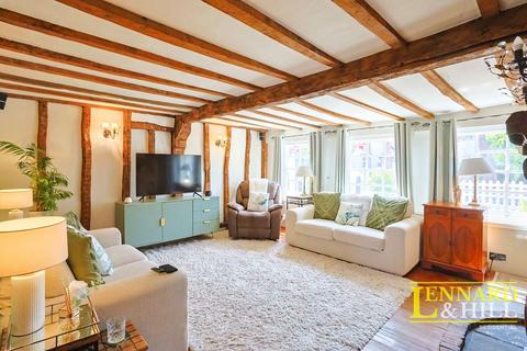 2 bedroom cottage for sale, High Road, Grays RM16