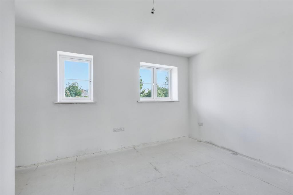 Bedroom 1 1.jpeg