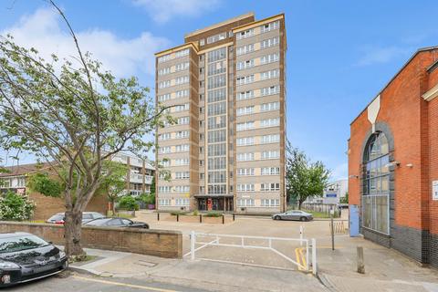 1 bedroom apartment for sale, Tuscan House, Knottisford Street, London, E2
