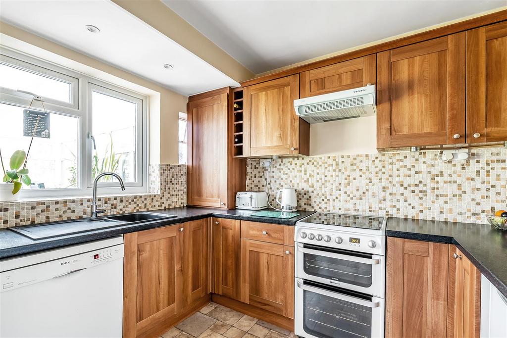 19-Kingsdown-Road-11.jpg
