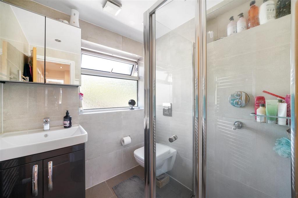 55 Bourne View - mhsu4 KMKypy Mul ETTAPX.jpg