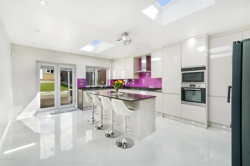 55 Bourne View - Axrq6j XABTXVjh ISXNJw.jpg