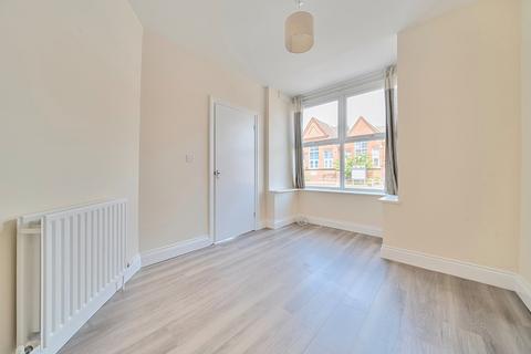 4 bedroom semi-detached house for sale, Victoria Road, Ashford, Kent, TN23