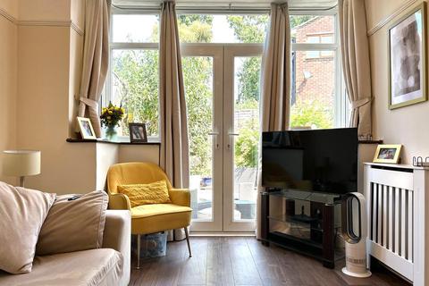 75 Highmead, London, SE18 2DH