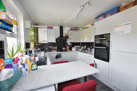 undefined, Murdoch Close, Redruth