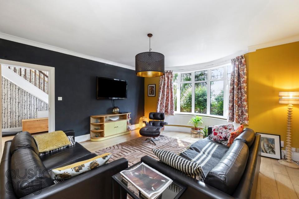 Holland Road 103-013 (Custom).jpg