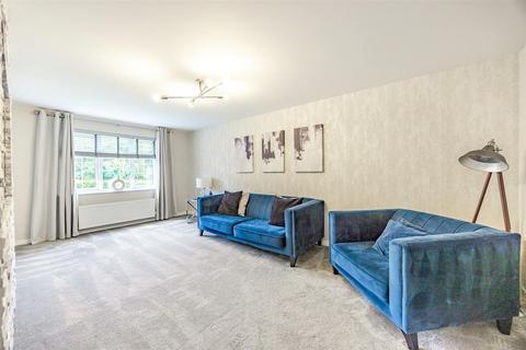 5 bedroom detached house for sale, West Kip Walk, Livingston