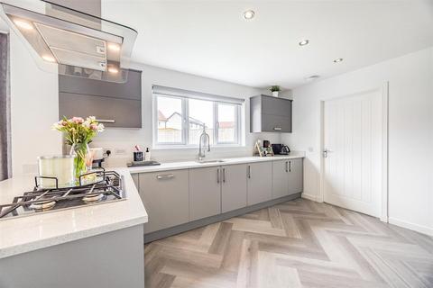 5 bedroom detached house for sale, West Kip Walk, Livingston