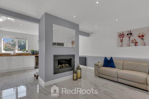3 Springcroft Drive, Doncaster, DN5 9HG