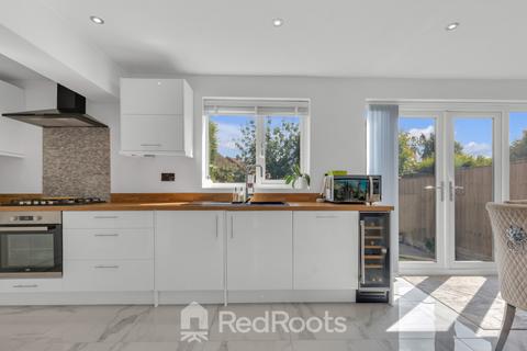 3 Springcroft Drive, Doncaster, DN5 9HG