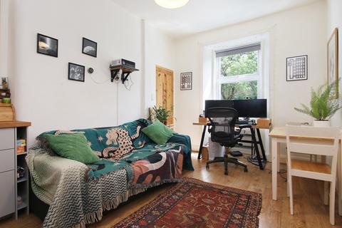 Flat 1, 30 Albion Road, Edinburgh, EH7 5QW