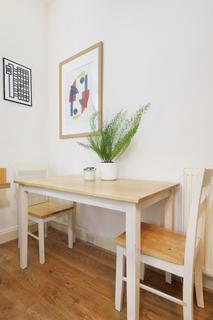 Flat 1, 30 Albion Road, Edinburgh, EH7 5QW