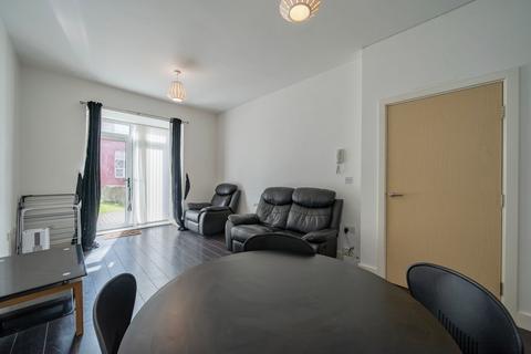 undefined, Tobacco Wharf, Commercial Road, L5