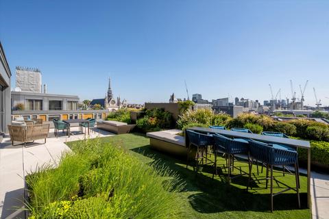 undefined, Strand, Covent Garden, London, WC2R