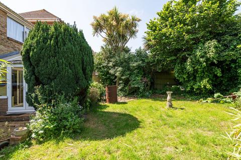 6 bedroom detached house for sale, Baldwin Road, Sheerness ME12