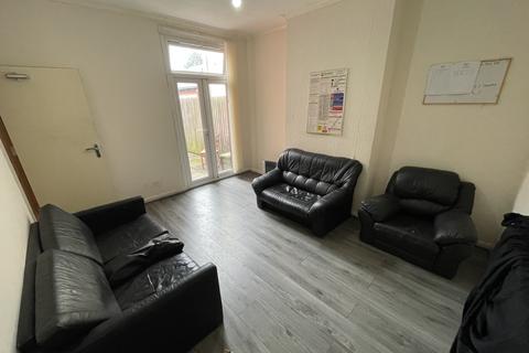 3 bedroom terraced house for sale, Ralph Road, Birmingham B8