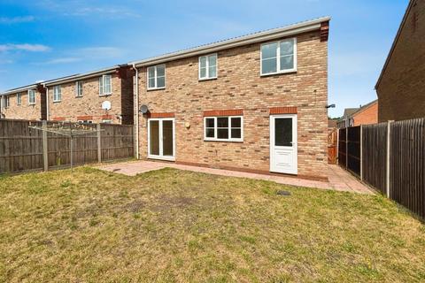 4 bedroom detached house for sale, Primrose Drive, Brandon IP27
