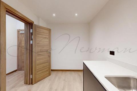 2 bedroom flat to rent, Colyton Road, London, SE22