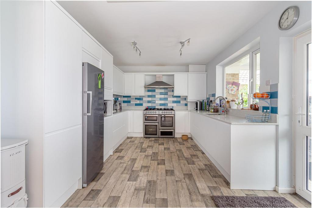 Kitchen-1.jpg