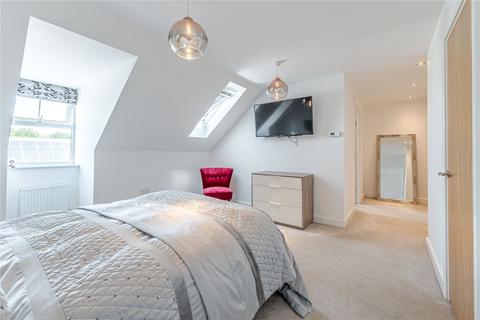 5 bedroom detached house for sale, Waddle Road, Micklefield, Leeds