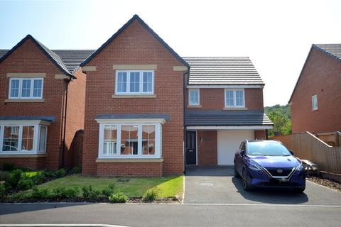 4 bedroom detached house for sale, Riverside Close, Mirfield, West Yorkshire, WF14
