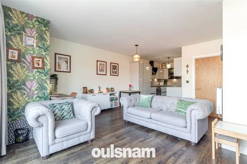 2 bedroom apartment for sale, Middlepark Drive, Northfield, Birmingham, West Midlands, B31