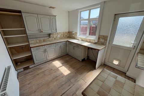 3 bedroom semi-detached house for sale, Middle Avenue, Loughborough LE11