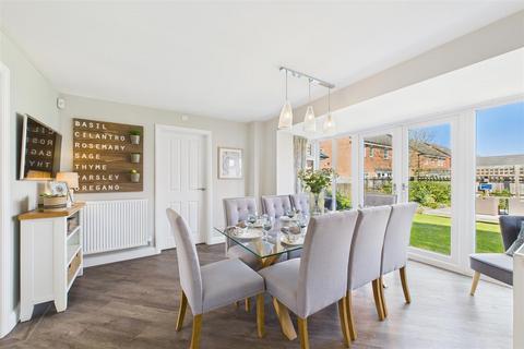 4 bedroom detached house for sale, Kelstern Lane, Fernwood, Newark