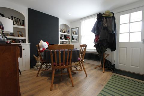 2 bedroom end of terrace house for sale, Church Path, Deal, CT14