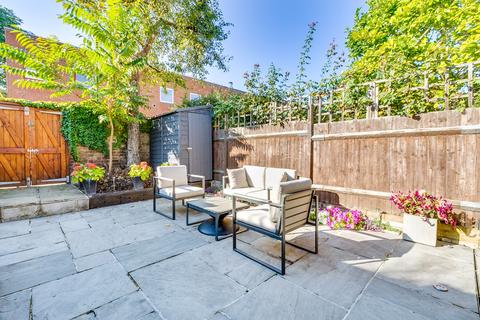 undefined, Lillian Road, Barnes, London