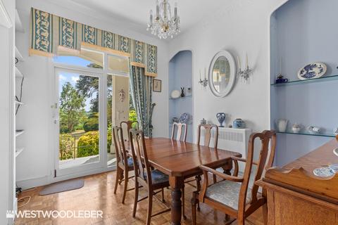 6 bedroom terraced house for sale, Beaumont Road, Broxbourne EN10
