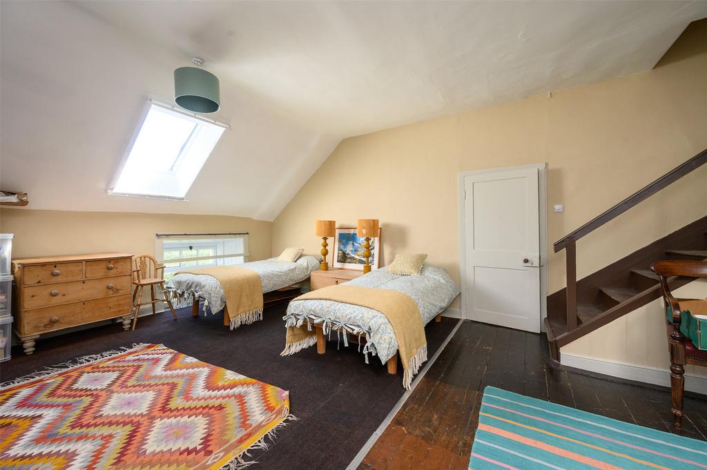 Attic/Bedroom