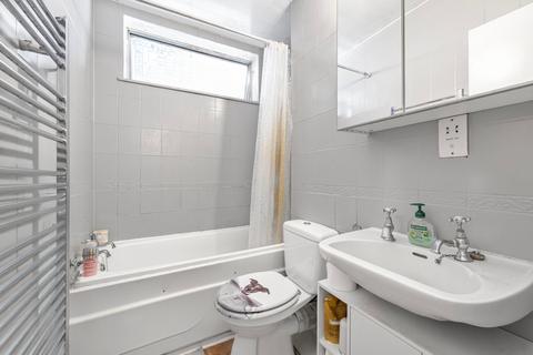 1 bedroom flat for sale, Dinerman Court, 38-42 Boundary Road, St John's Wood, London