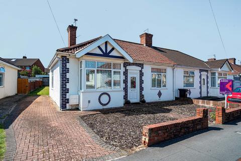 2 bedroom bungalow for sale, Broomhill Road, Somerset BS4