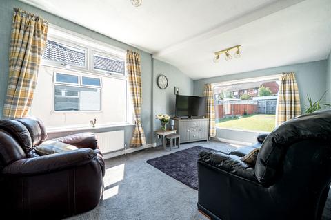 2 bedroom bungalow for sale, Broomhill Road, Somerset BS4