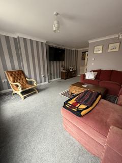 3 bedroom townhouse to rent, Padgett Way, Wakefield WF2