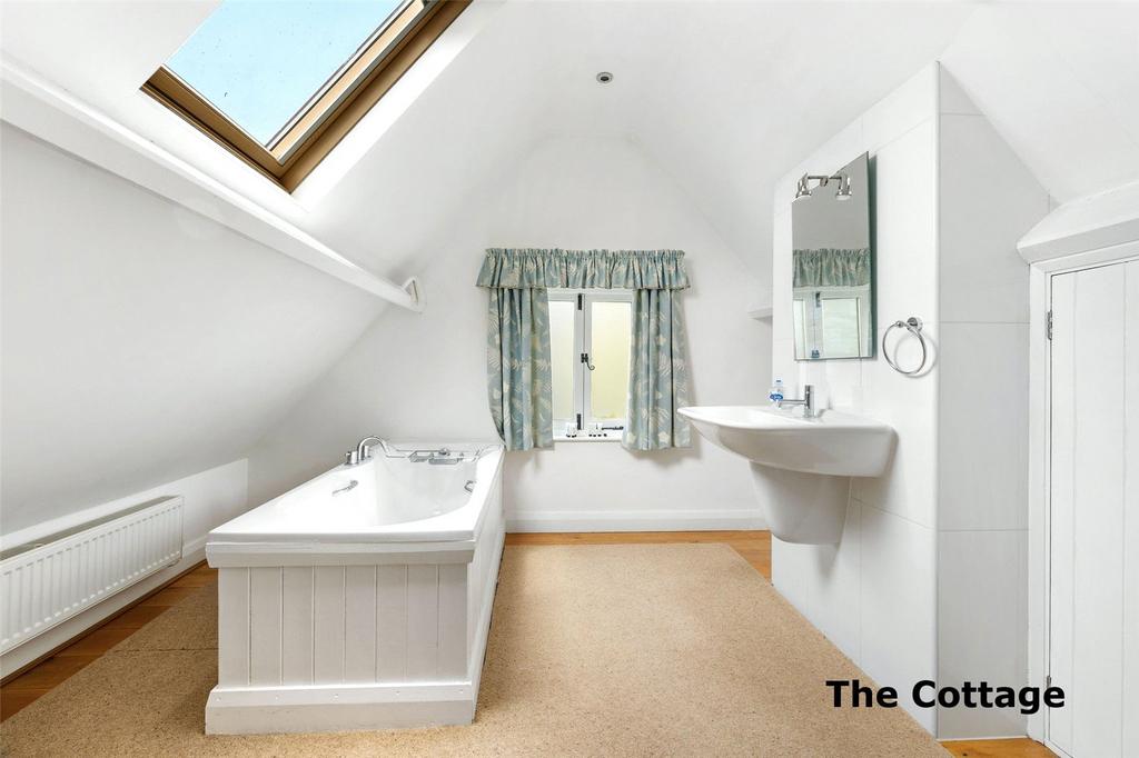 Cottage Bathroom