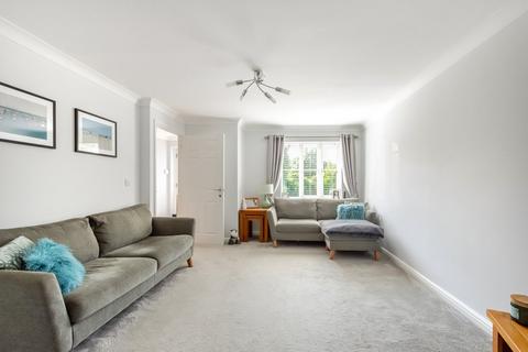 7 Thistlefield Close, Bexley, DA5 3GJ