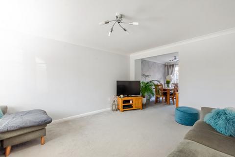 7 Thistlefield Close, Bexley, DA5 3GJ