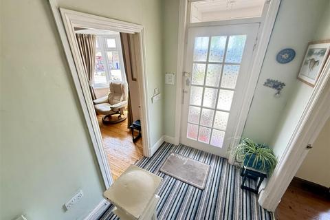 undefined, North Parade, Aberaeron