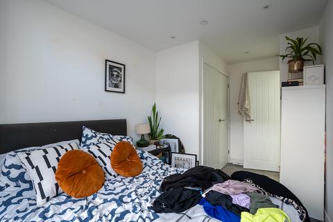 36 Beda Road, Cardiff, CF5 1LY