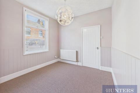 16 Hampton Road, Scarborough, YO12 5PU