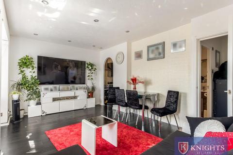 undefined, Somerset Gardens, White Hart Lane , London, N17