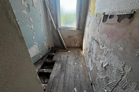 6 bedroom end of terrace house for sale, Burlington Road, Leeds