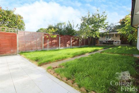 4 bedroom detached bungalow for sale, Beech Avenue, Enfield, EN2